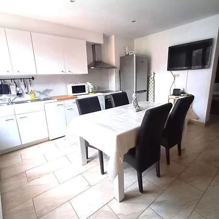 Plein Centre De Διαμέρισμα *